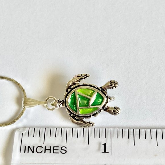Silver Sea Life Turtle Necklace 18" Green Enamel Nautical Island USA - Picture 9 of 9